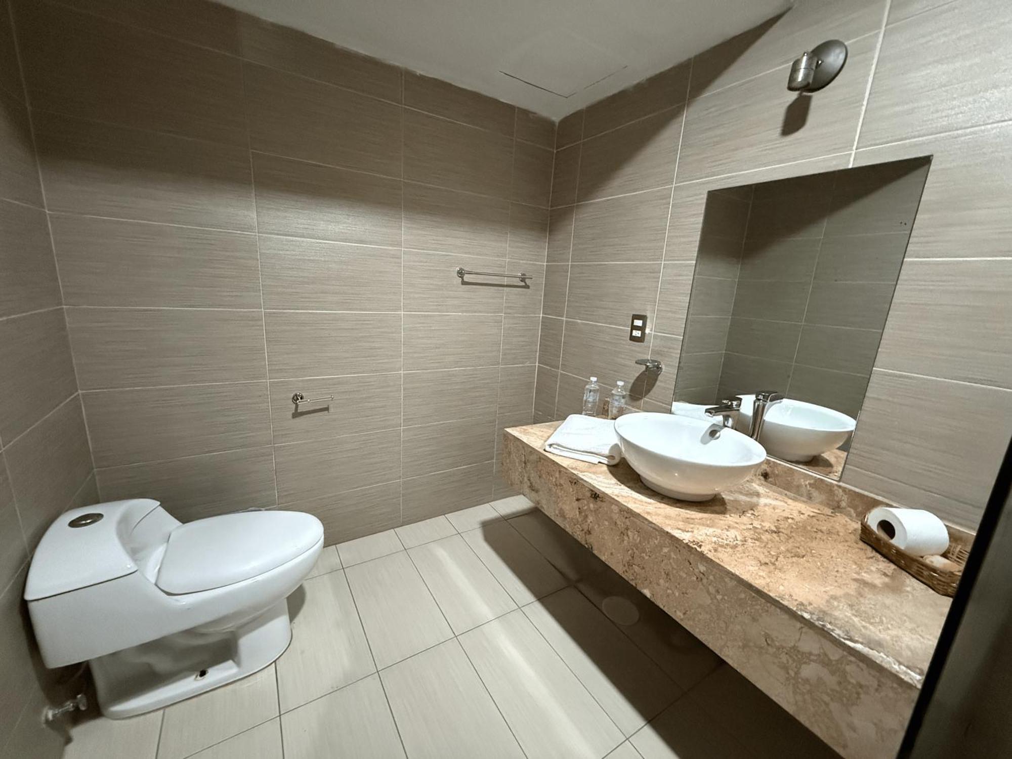 ורקרוז Hotel Rolovi מראה חיצוני תמונה