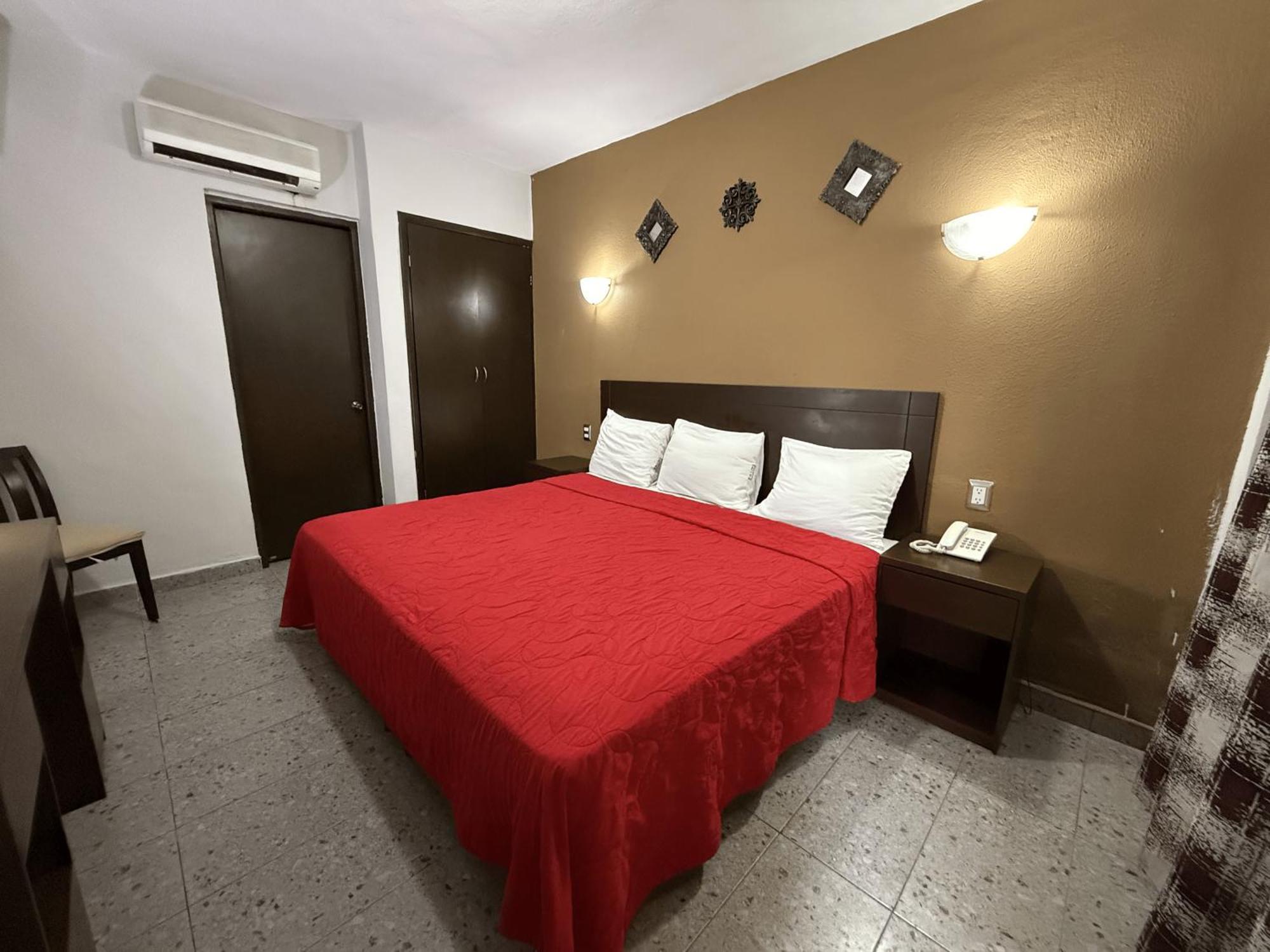 ורקרוז Hotel Rolovi מראה חיצוני תמונה
